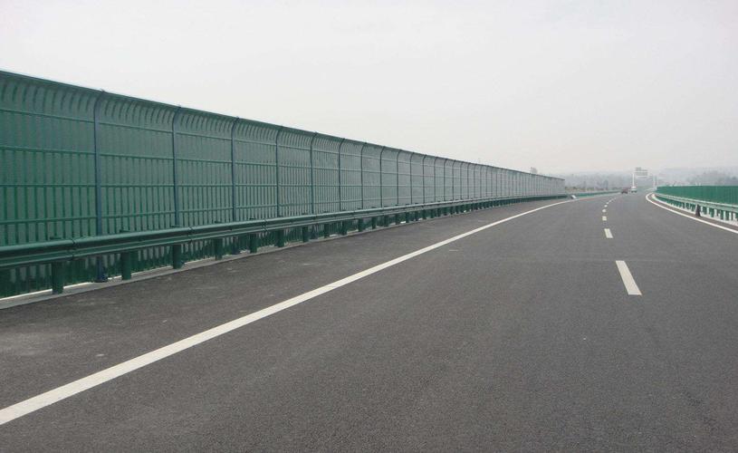 <a href=http://m.happypenetrations.com/news_article?news_id=140>高速公路聲屏障</a>